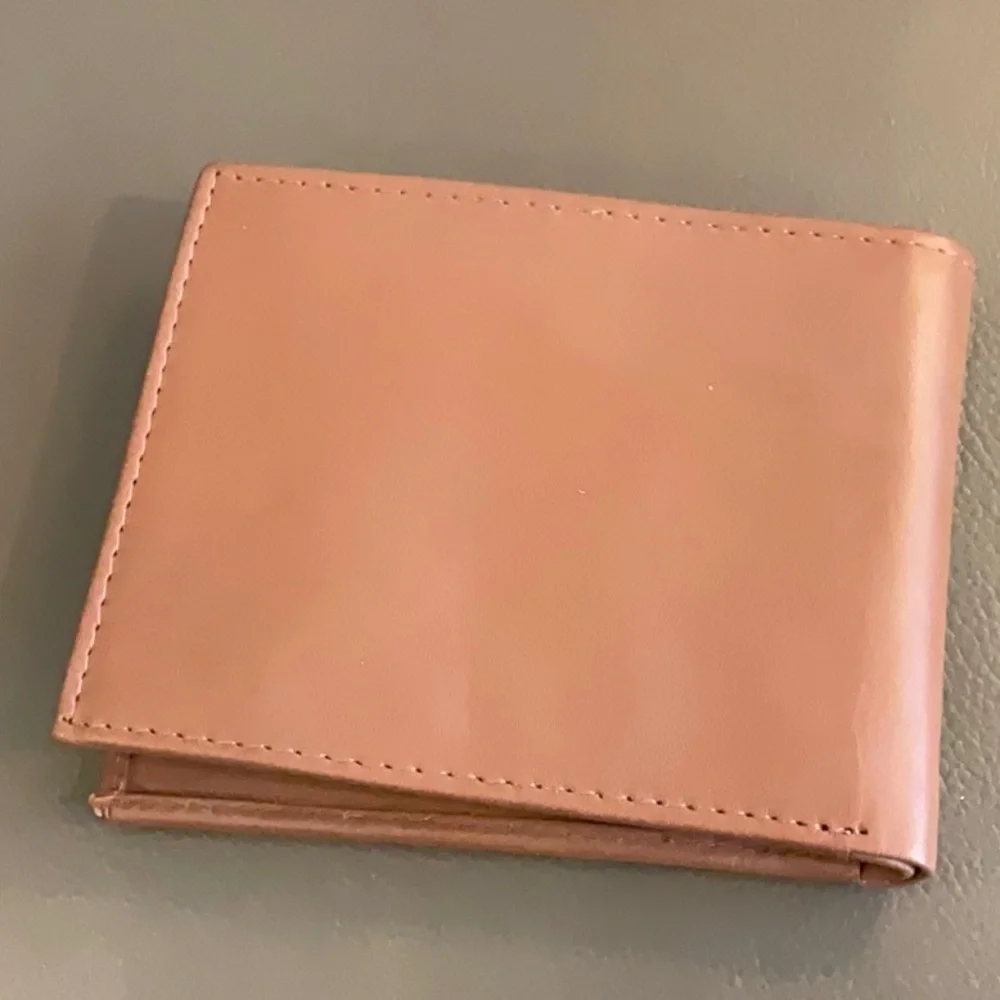 Buckle Flag Leather Wallet